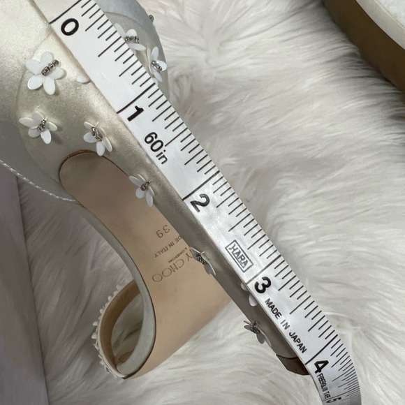 Jimmy Choo Delia Mini Flower Embellished Satin Heels 100mm - Picture 6 of 7